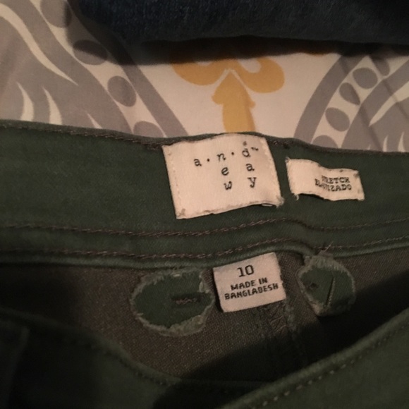 Utility pants - Picture 3 of 3